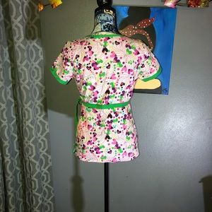 Koi Kathy Peterson Scrub Top XS